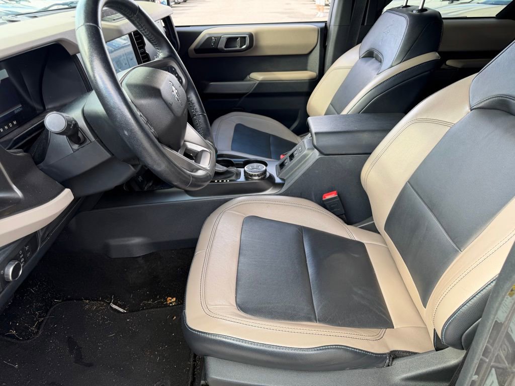 Used 2022 Ford Bronco Wildtrak image 23