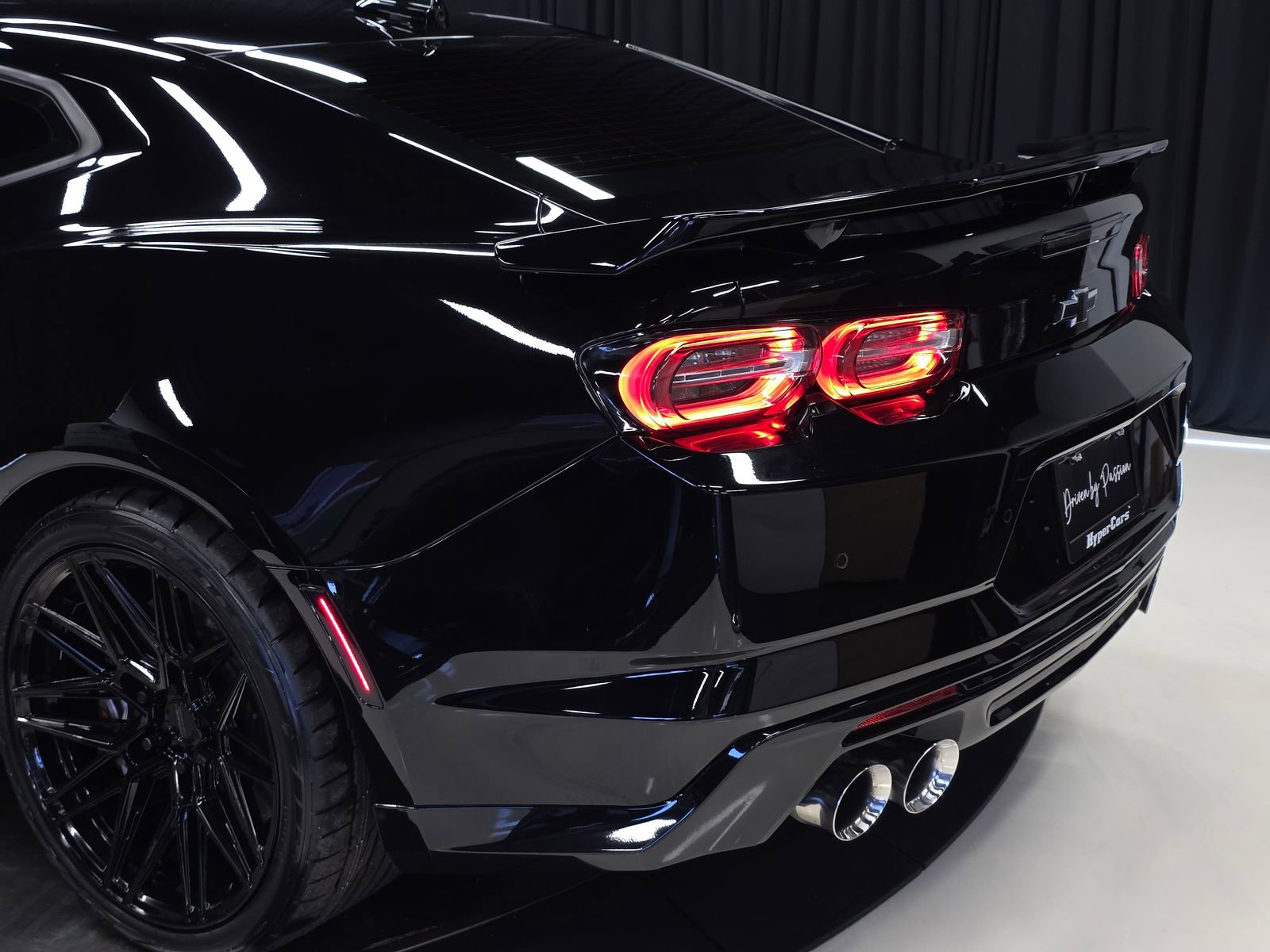 Used 2022 Chevrolet Camaro ZL1 image 59