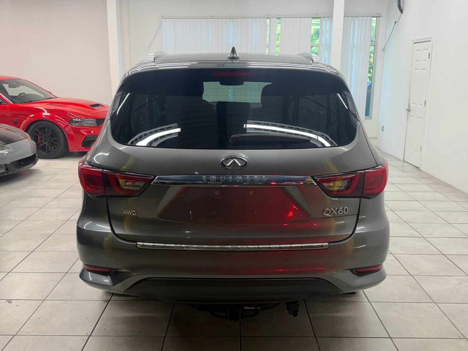 Used 2020 INFINITI QX60 Luxe AWD/4WD image 8