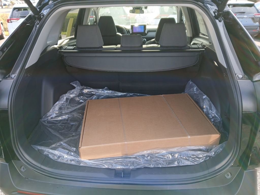 New 2025 Toyota RAV4 XLE image 10