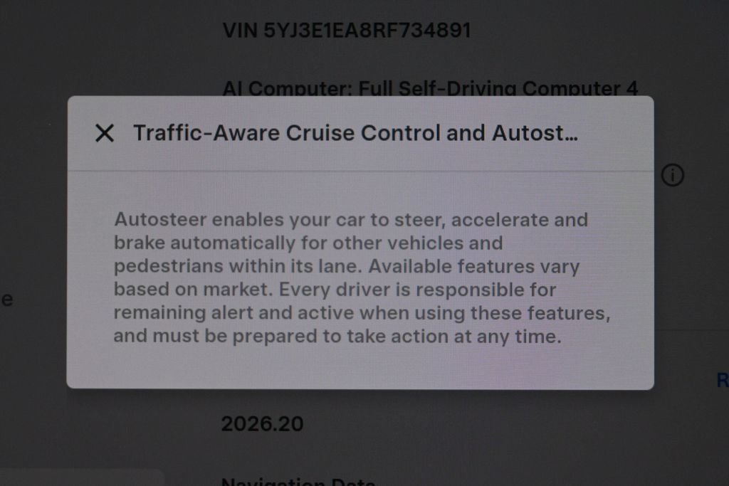 Used 2024 Tesla Model 3 Standard Range RWD image 11