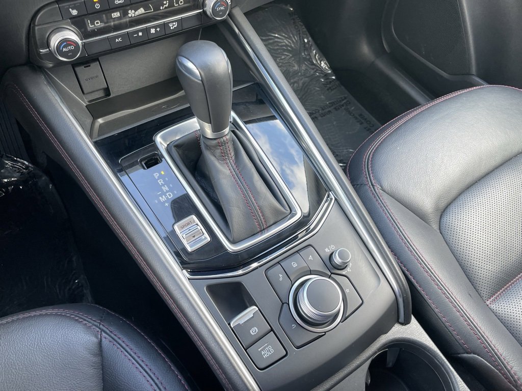 Used 2025 MAZDA CX-5 Carbon Edition image 13