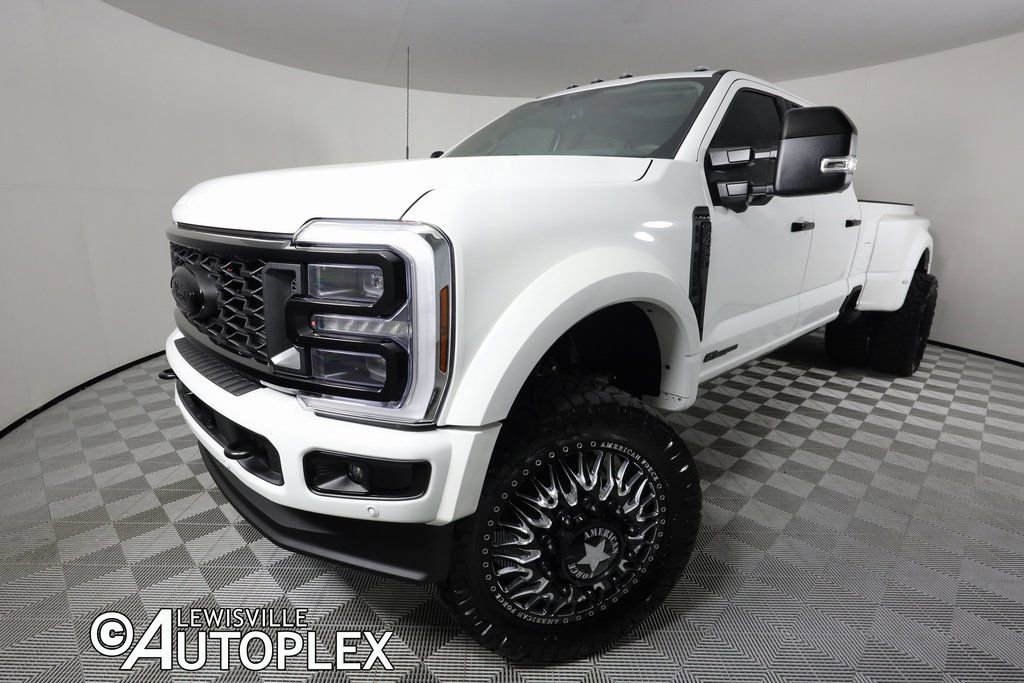 Used 2025 Ford F450 Platinum w/ Platinum Plus Package image 1