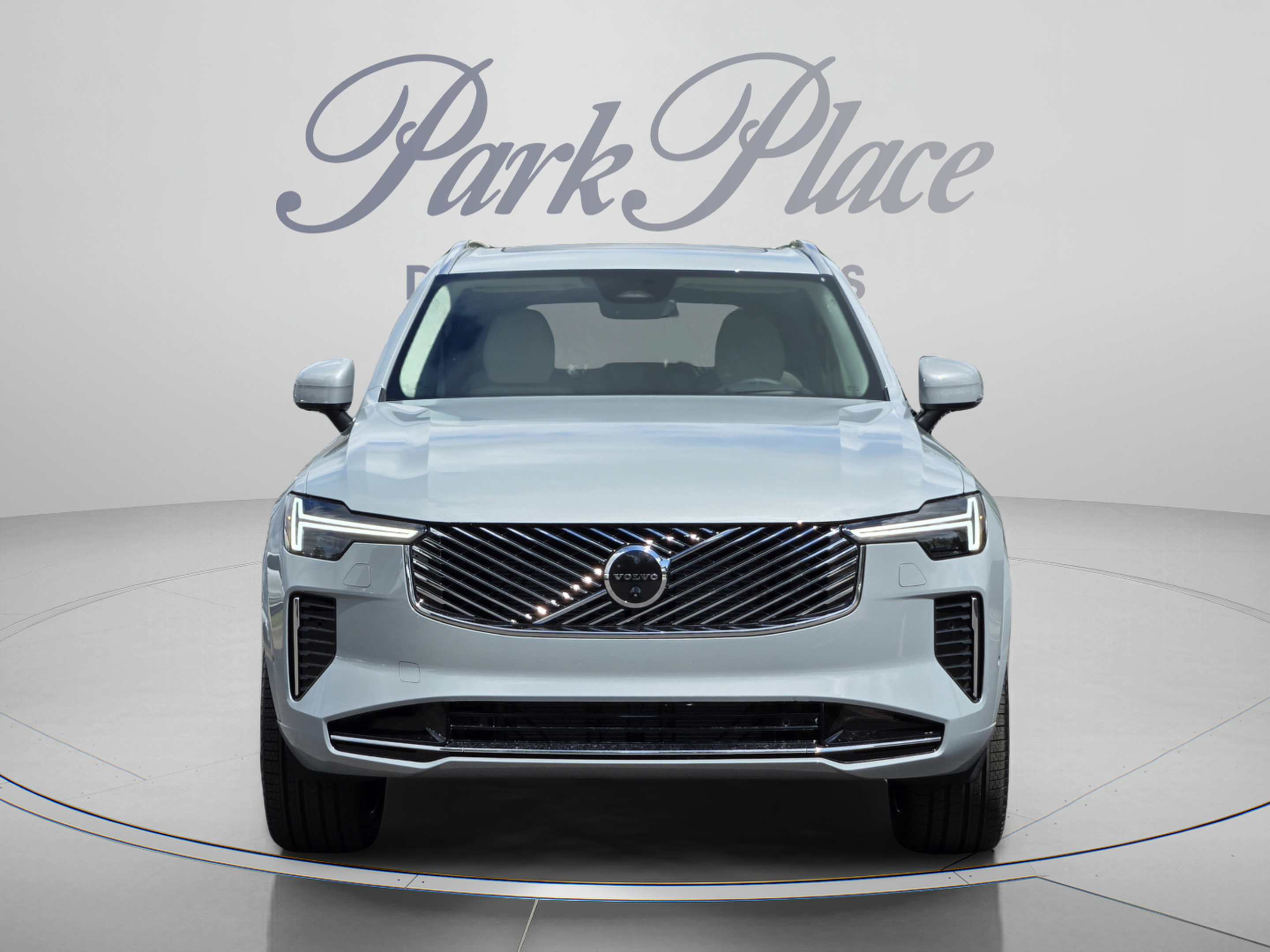 Used 2026 Volvo XC90 B6 Ultra w/ Protection Package AWD/4WD image 9
