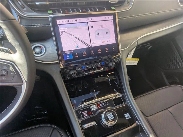 New 2025 Jeep Grand Cherokee Limited w/ Luxury Tech Group II image 13
