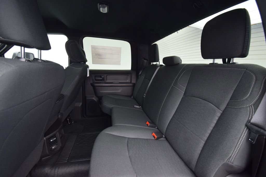 New 2026 RAM 3500 Tradesman AWD/4WD image 24