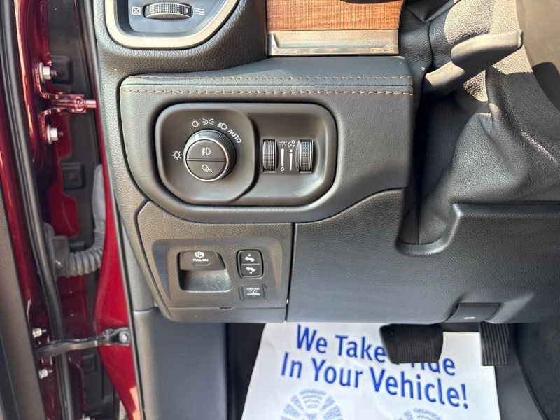Used 2021 RAM 1500 Limited AWD/4WD image 32