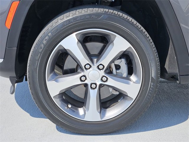 Used 2023 Jeep Grand Cherokee L Limited image 10