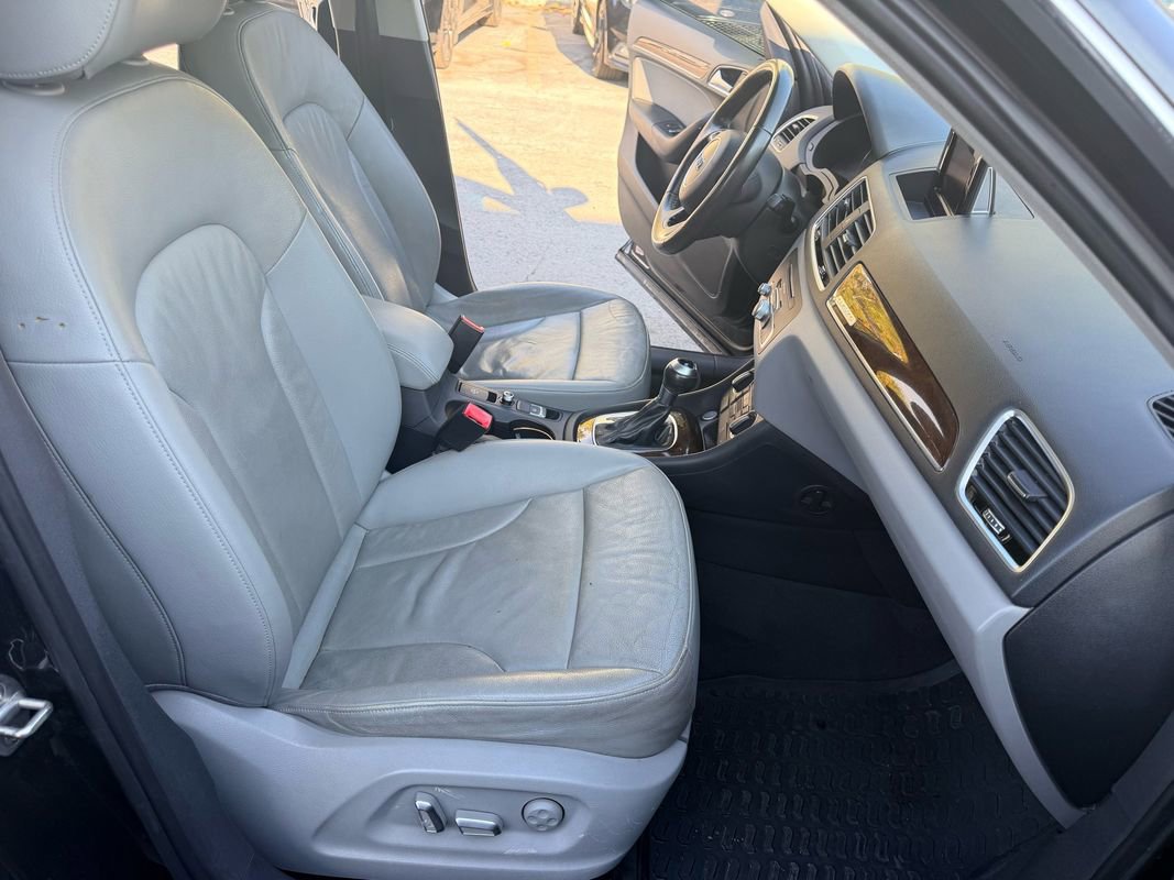 Used 2017 Audi Q3 2.0T Premium Plus w/ Premium Plus Package image 21