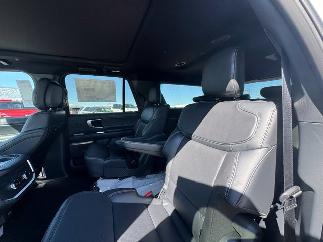New 2027 Ford Expedition Max Platinum w/ Stealth Performance Package AWD/4WD image 19
