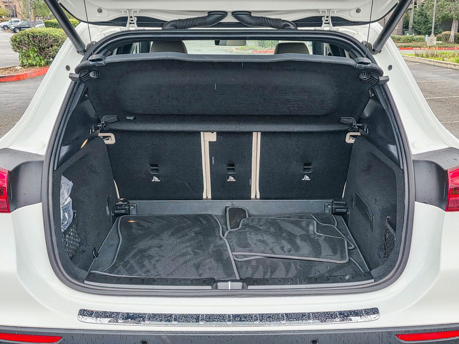 Certified 2025 Mercedes-Benz GLA 250 4MATIC image 24