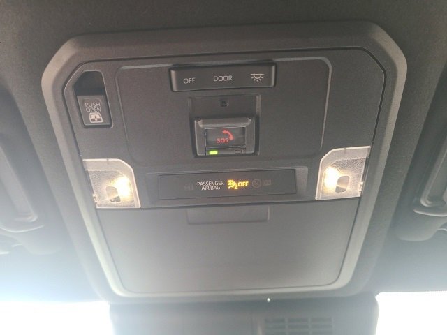 Used 2025 Toyota 4Runner SR5 image 30