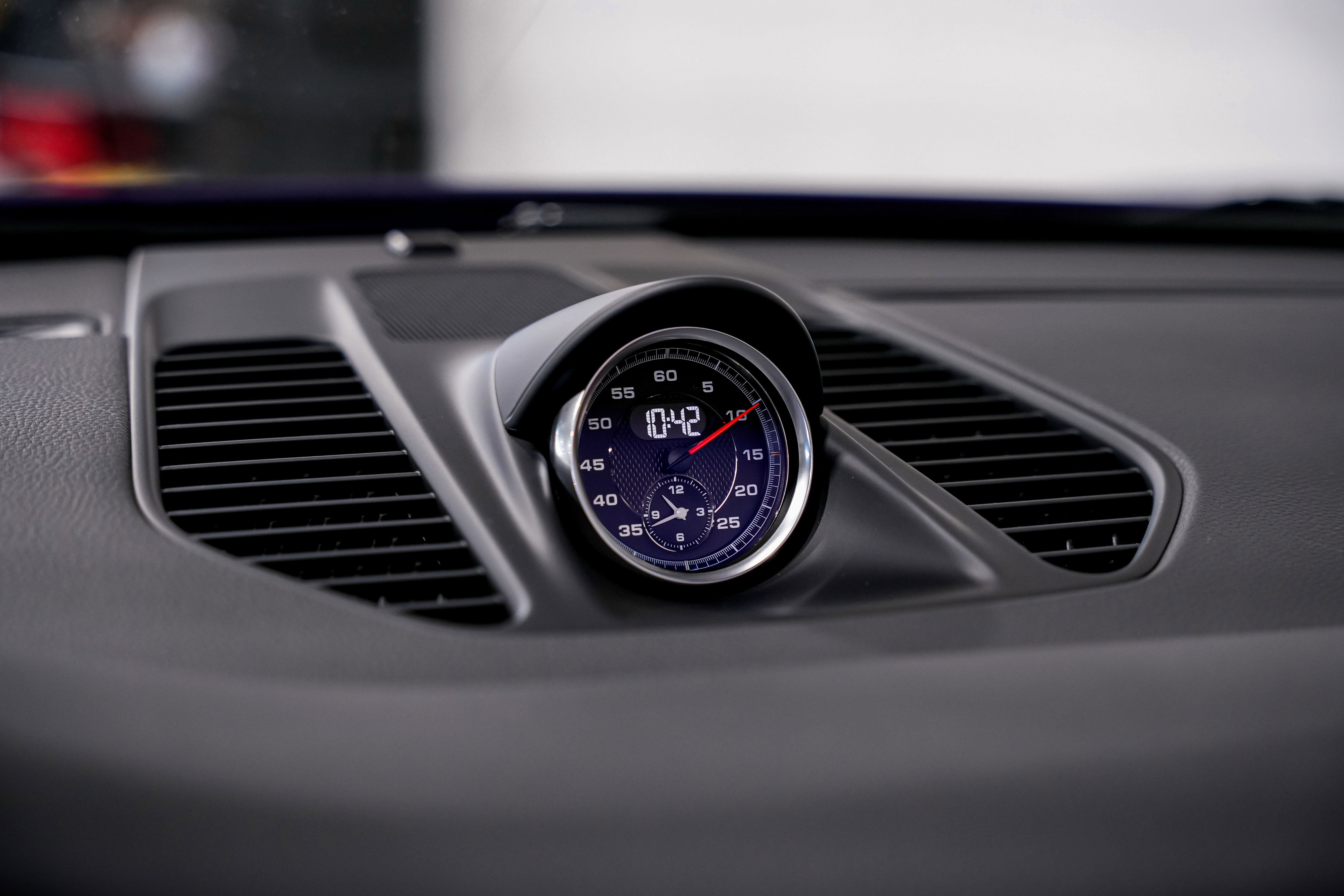 Used 2018 Porsche 911 Targa 4 GTS image 12