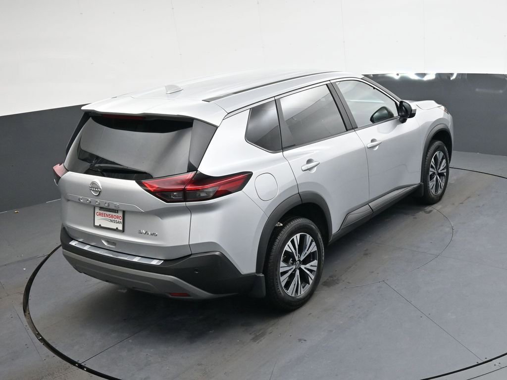 Used 2023 Nissan Rogue SV image 30