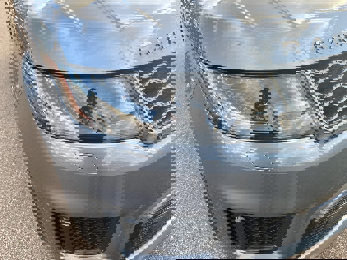 Used 2020 Land Rover Range Rover Sport HSE Dynamic image 34