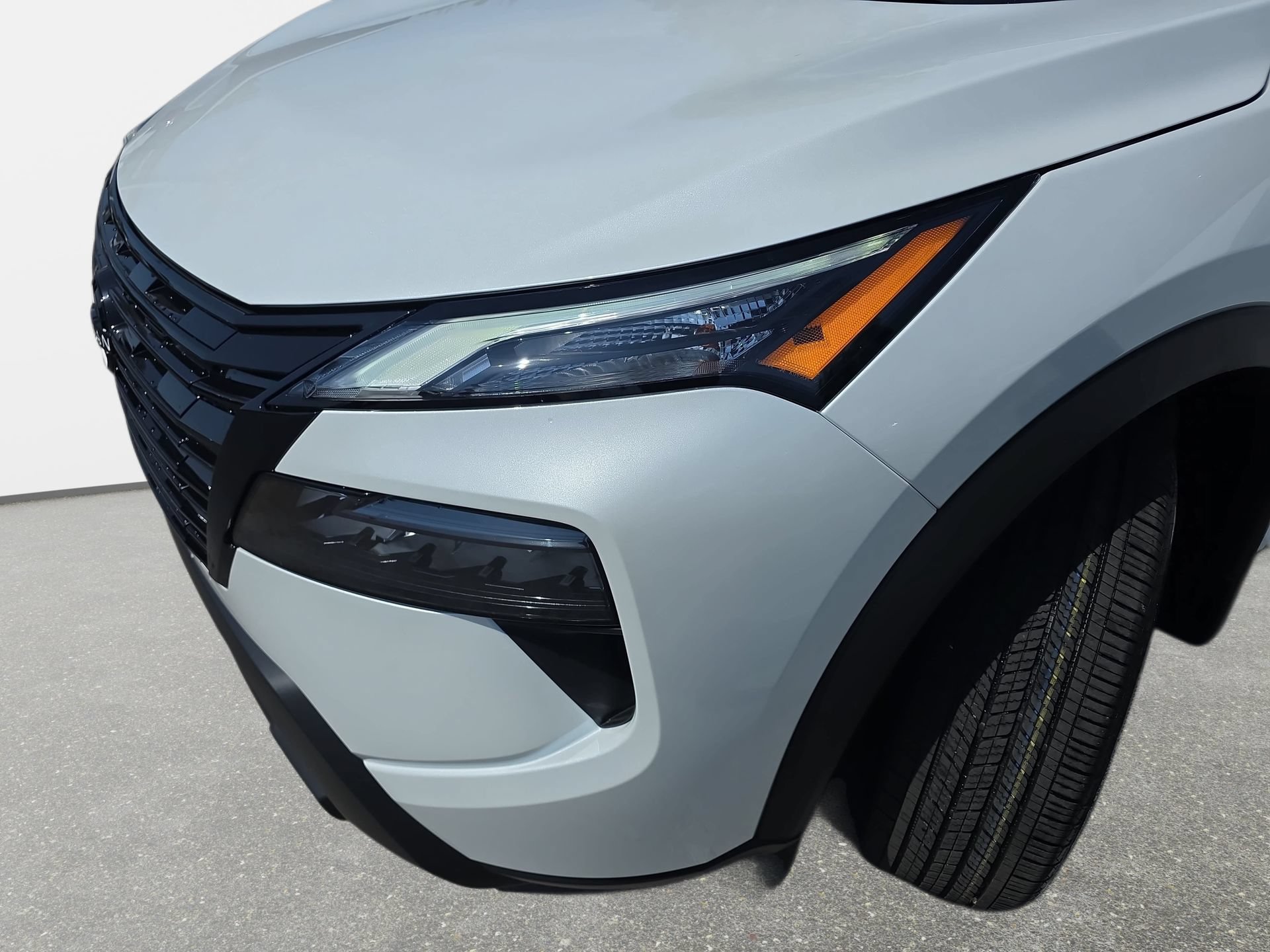 New 2026 Nissan Rogue Dark Armor FWD image 29