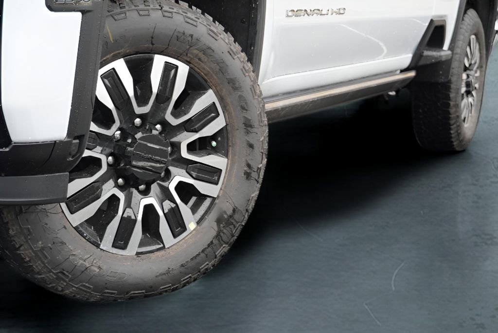 New 2026 GMC Sierra 2500 Denali Ultimate w/ Max Trailering Package image 3