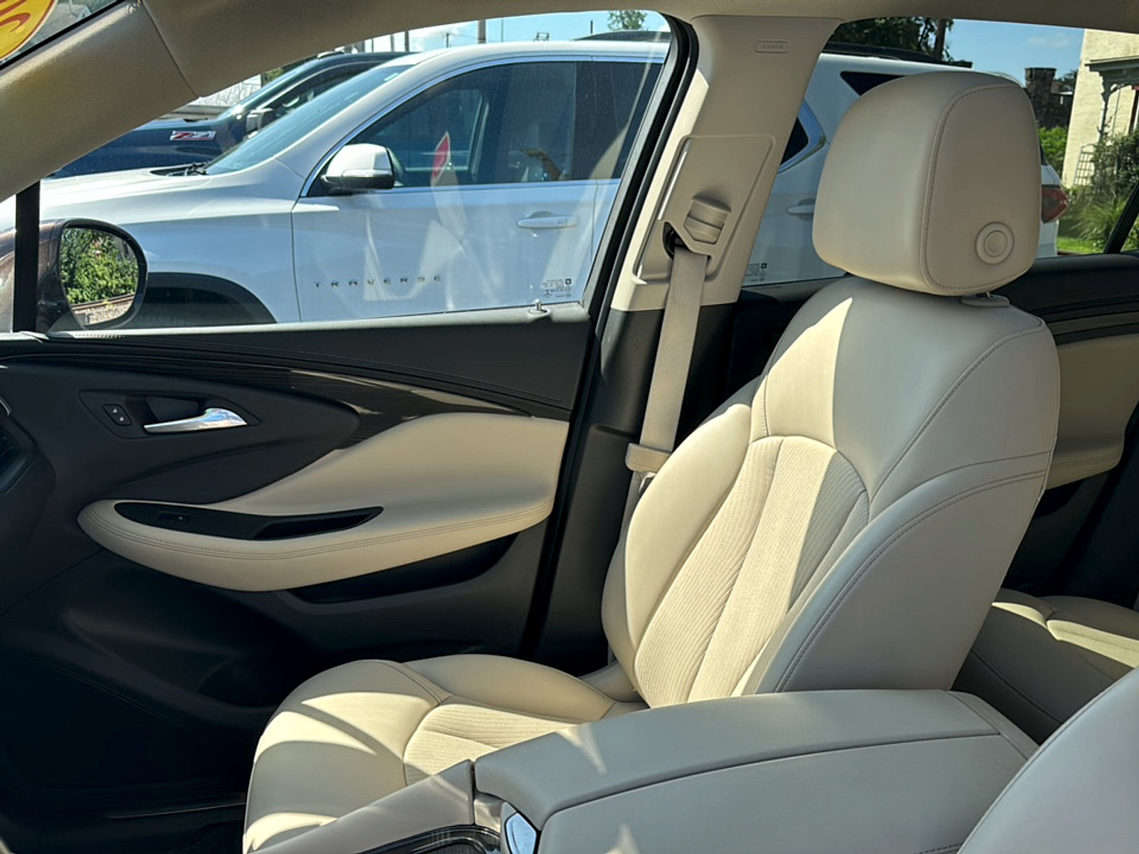 Used 2020 Buick Envision Preferred FWD image 9