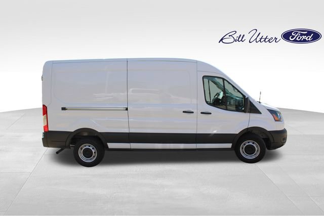 Used 2025 Ford Transit 250 148 Medium Roof RWD image 4