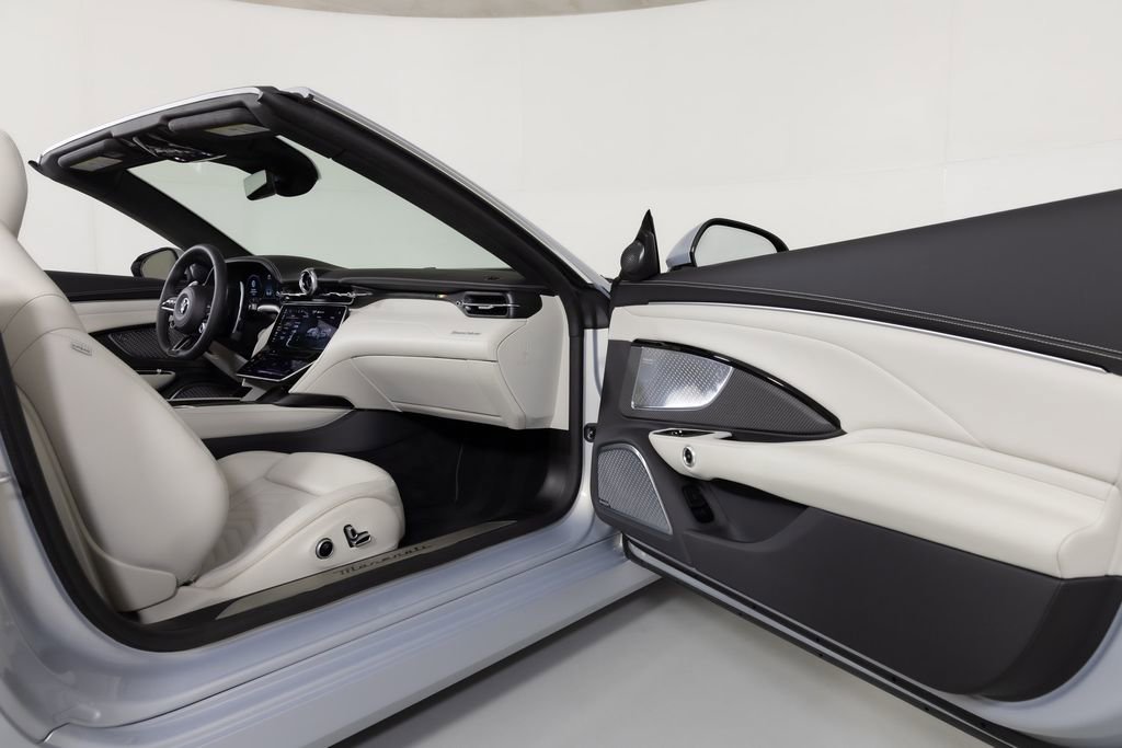 New 2026 Maserati GranCabrio Modena image 33