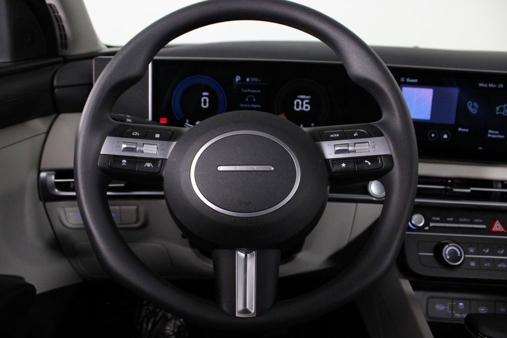 Certified 2026 Hyundai Tucson SE image 10