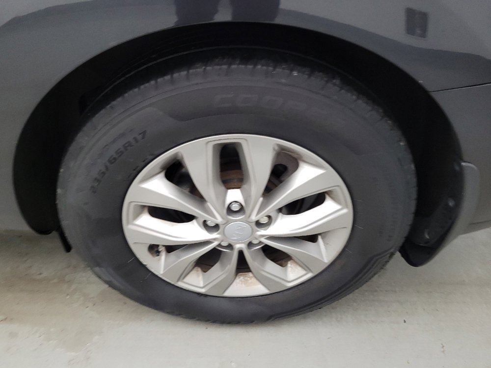 Used 2019 Kia Sedona LX FWD image 31