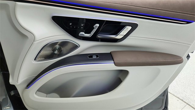 Used 2023 Mercedes-Benz EQS 450+ SUV image 23