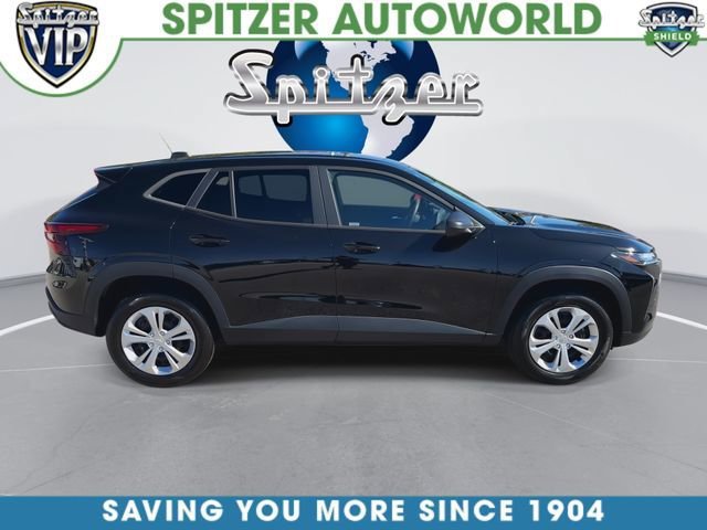Used 2024 Chevrolet Trax LS FWD image 10