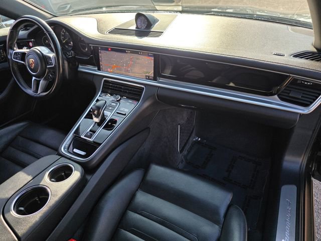 Used 2019 Porsche Panamera 4 image 7