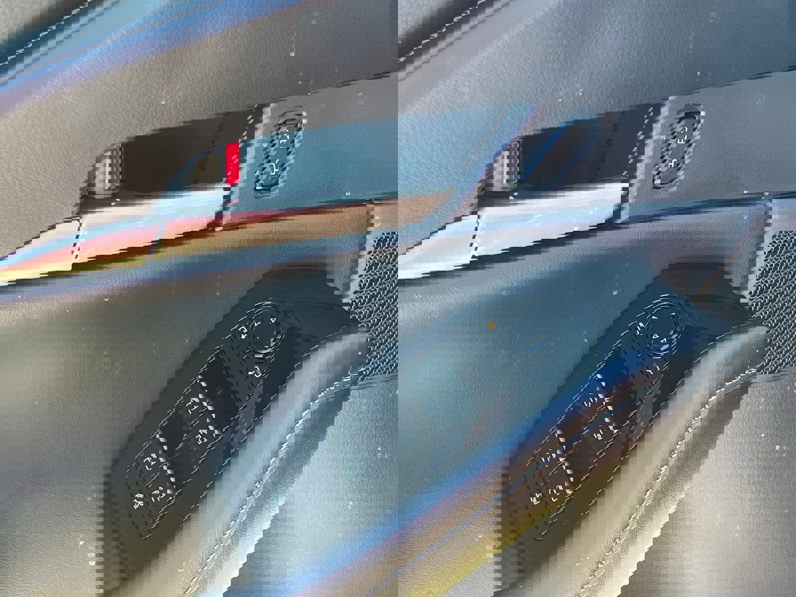 Used 2025 MAZDA CX-30 AWD 2.5 S w/ Select Sport Pkg image 24