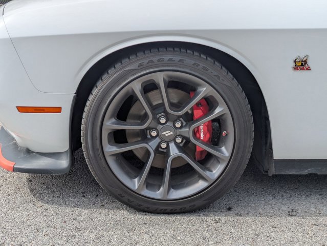 Used 2022 Dodge Challenger R/T Scat Pack RWD image 14