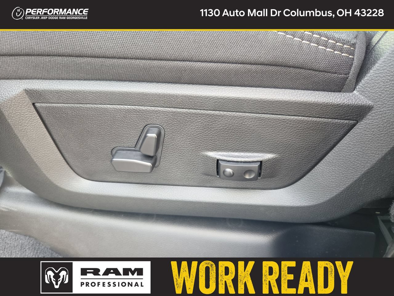 New 2026 RAM 2500 Big Horn AWD/4WD image 21