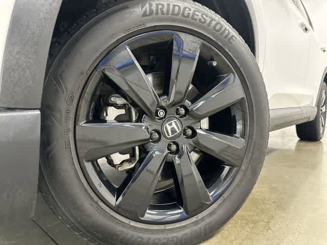 Used 2025 Honda Pilot Black Edition image 29
