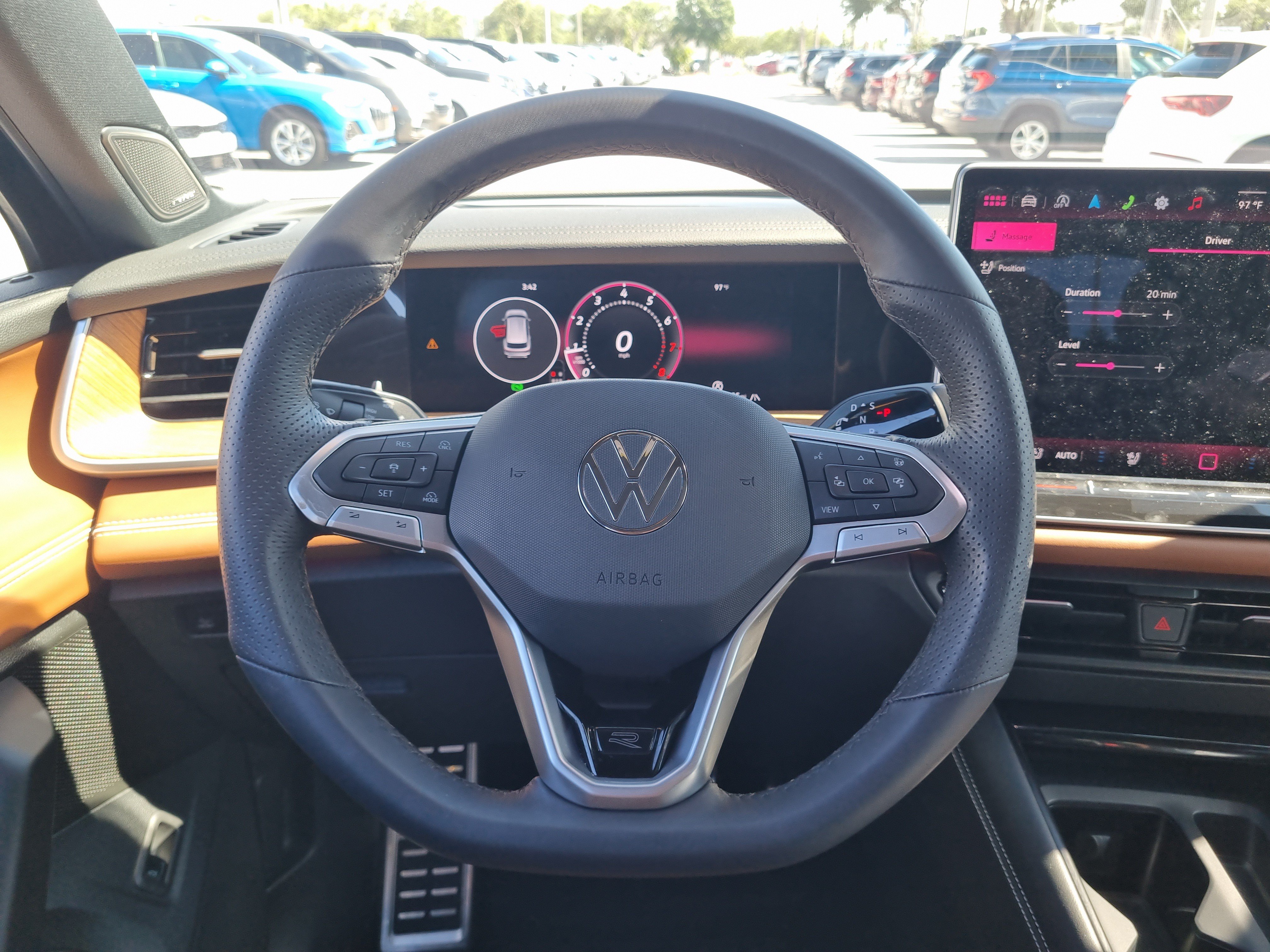Used 2026 Volkswagen Tiguan SEL R-Line AWD/4WD image 18