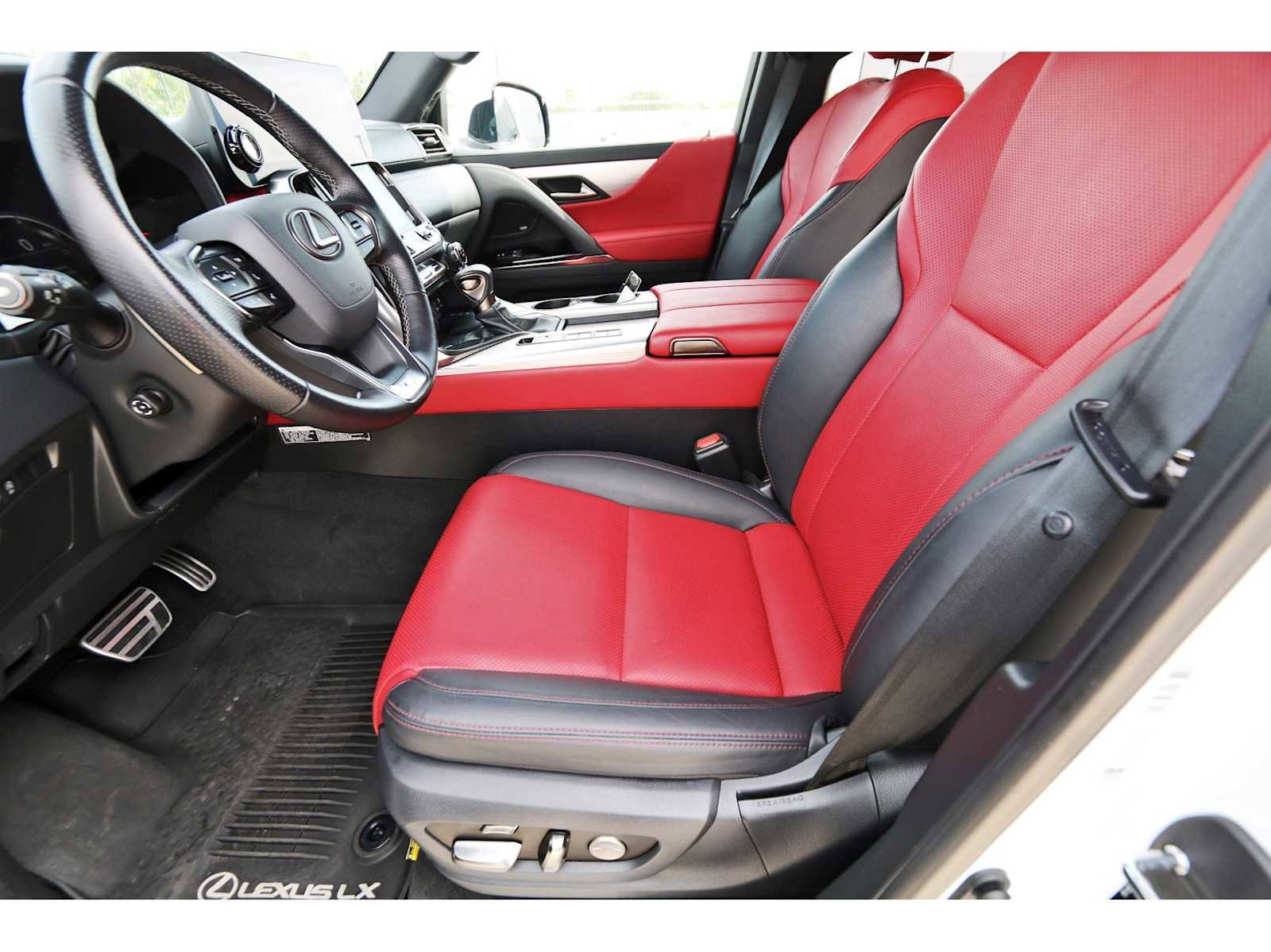 Used 2024 Lexus LX 600 F Sport image 11