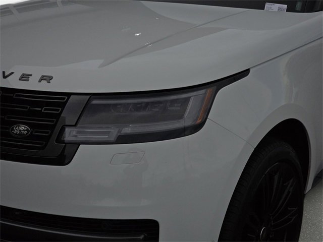 Used 2024 Land Rover Range Rover Long Wheelbase Autobiography image 31