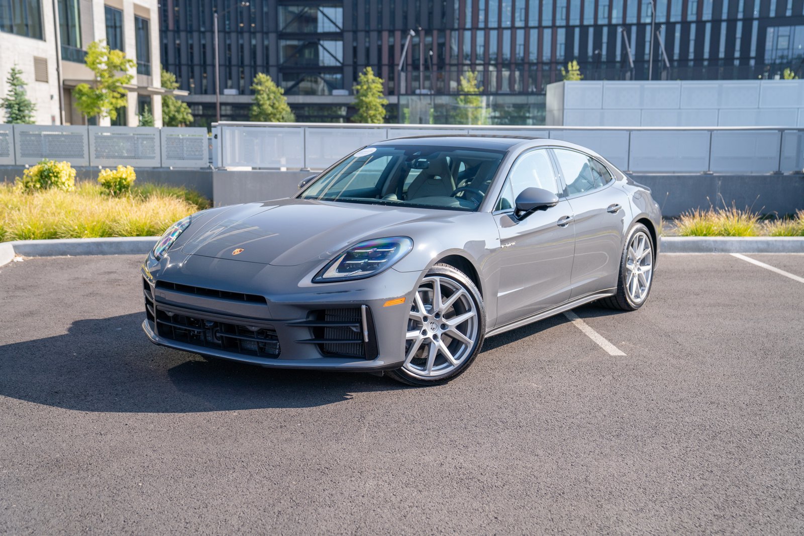 Certified 2026 Porsche Panamera 4 AWD/4WD image 1