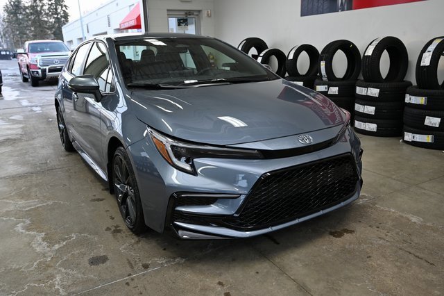 New 2026 Toyota Corolla SE image 3