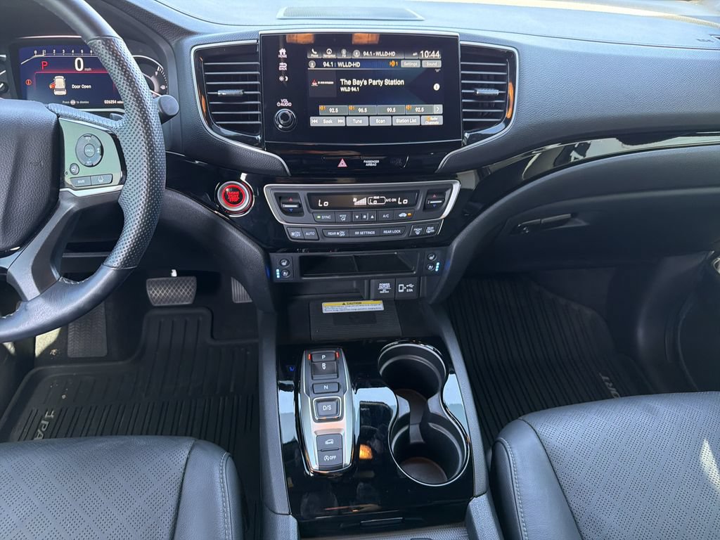 Used 2023 Honda Passport Elite image 18