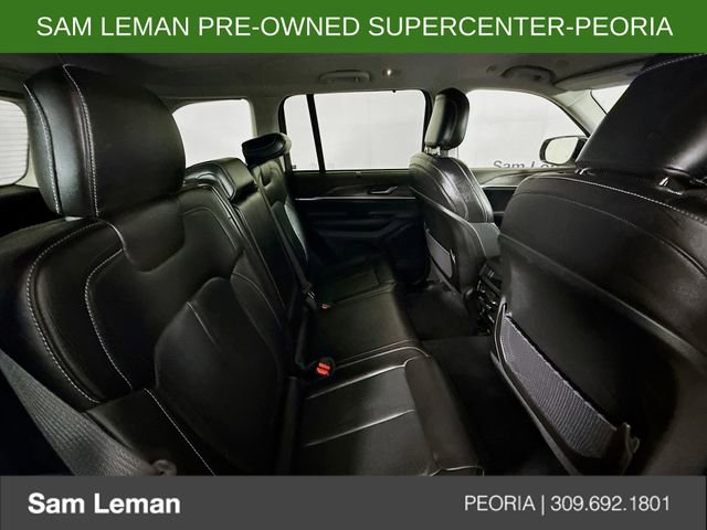 Used 2023 Jeep Grand Cherokee Limited w/ Luxury Tech Group II image 25