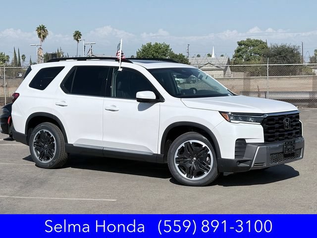 New 2026 Honda Pilot Touring image 3
