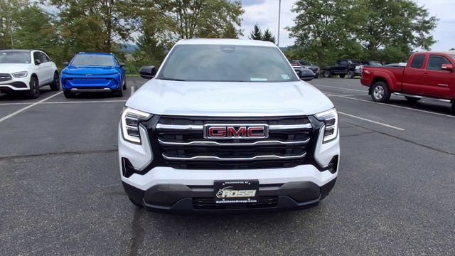 Used 2026 GMC Terrain Elevation AWD/4WD image 3