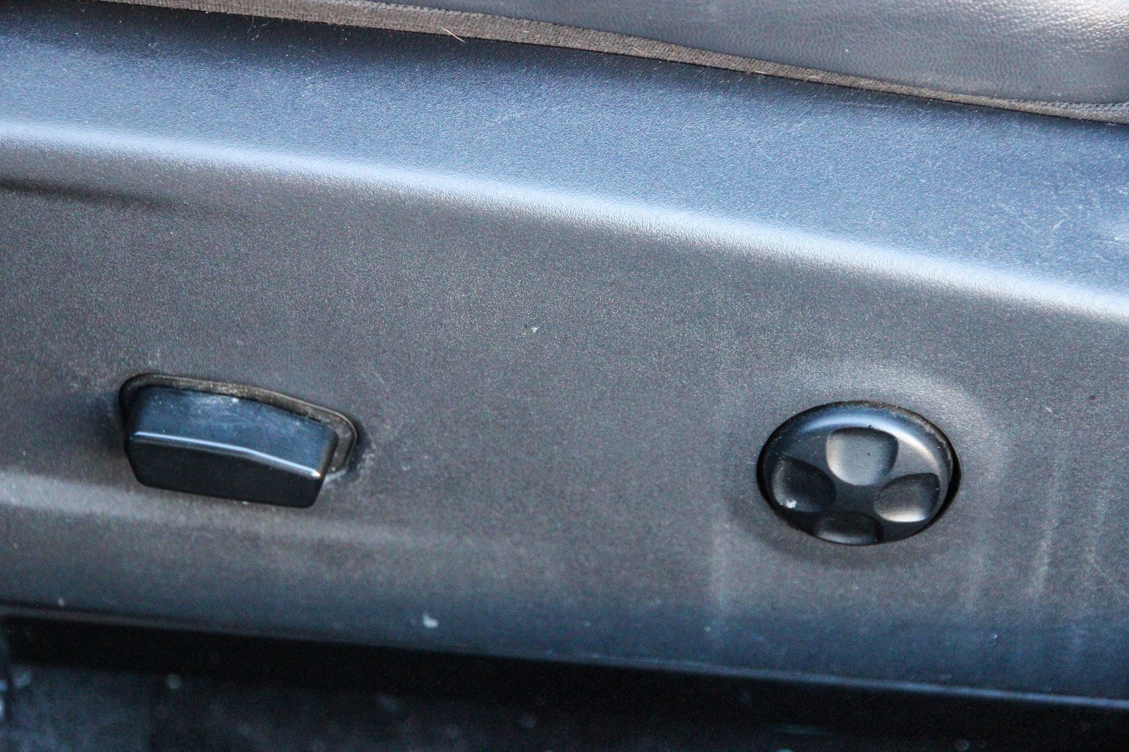 Used 2014 Dodge Challenger R/T image 34