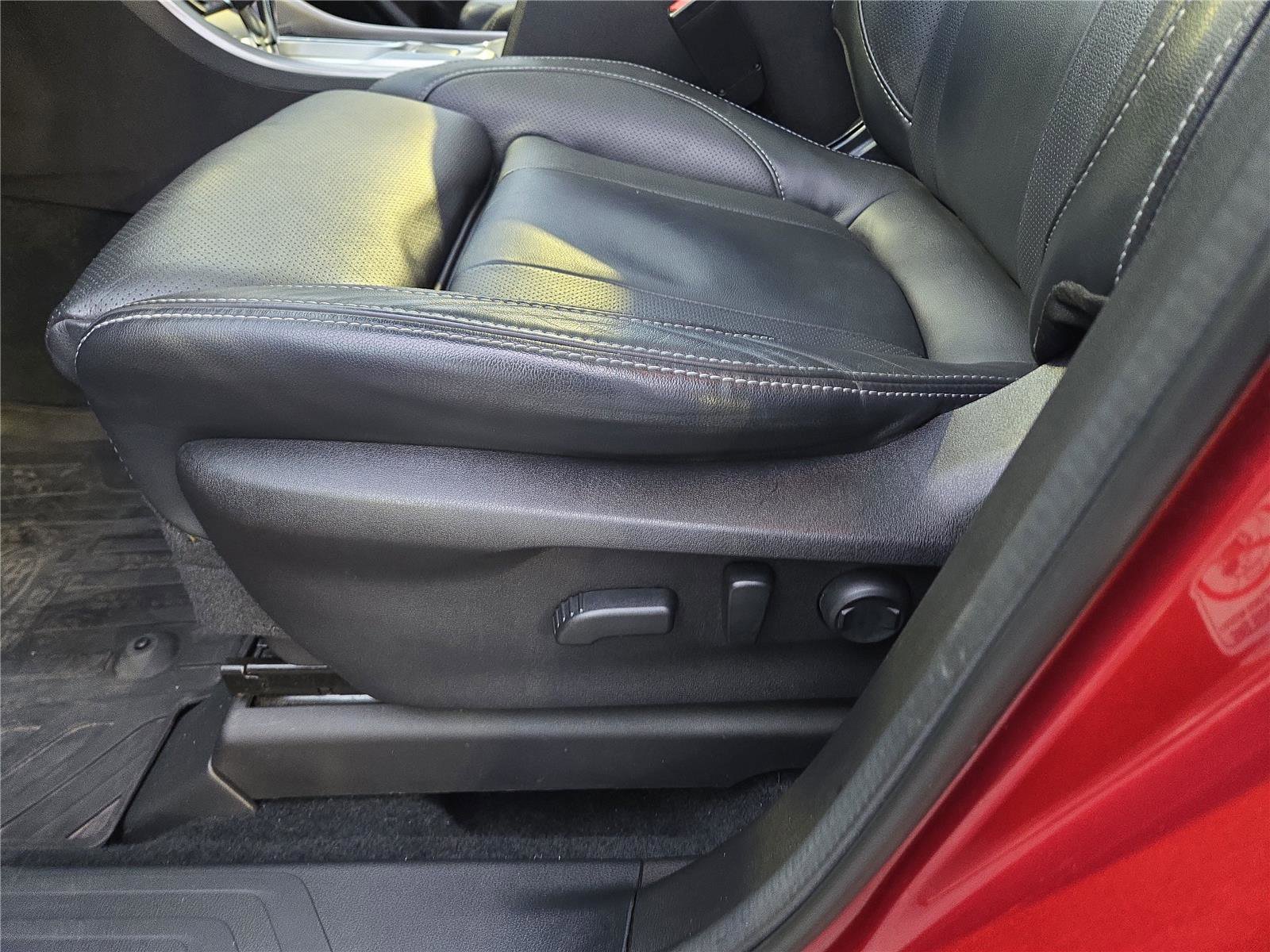 Used 2019 Subaru Ascent Limited image 23