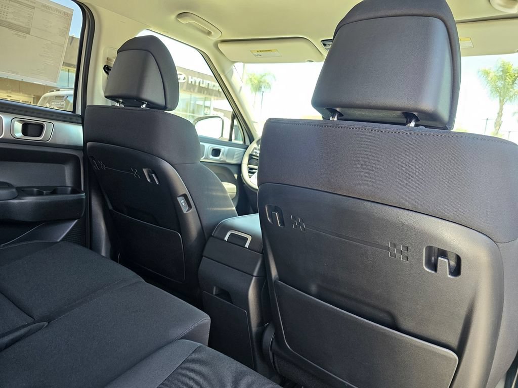 New 2026 Hyundai Santa Fe SE FWD image 17