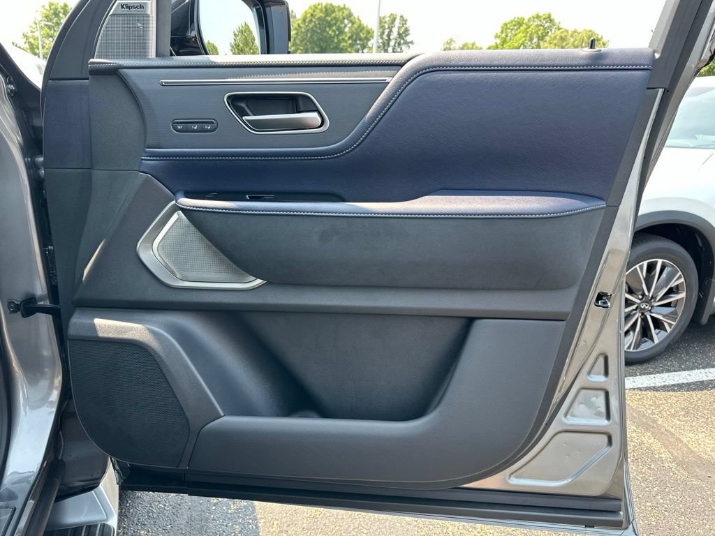 New 2027 INFINITI QX80 Sensory AWD/4WD image 12