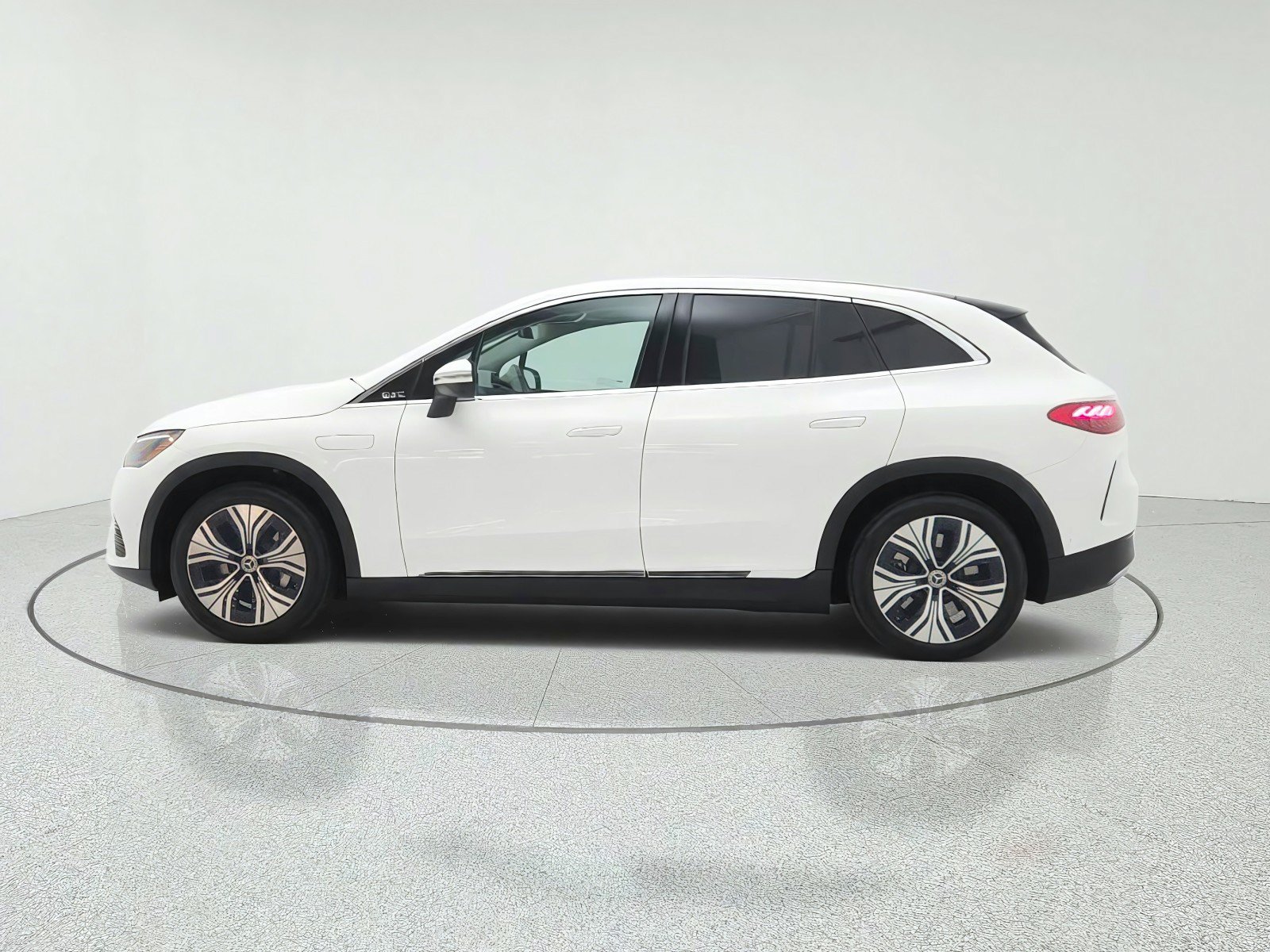 Certified 2023 Mercedes-Benz EQE 350+ 4MATIC SUV image 8