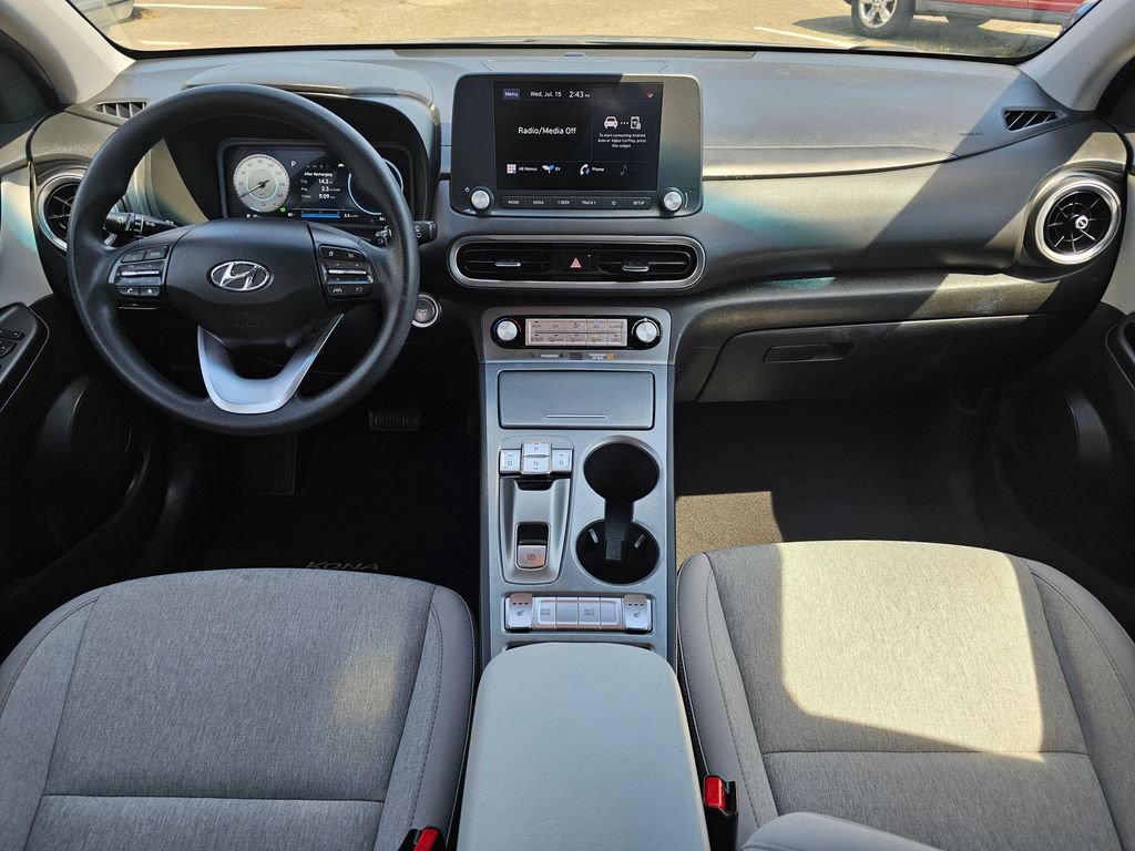 Used 2023 Hyundai Kona SE FWD image 17