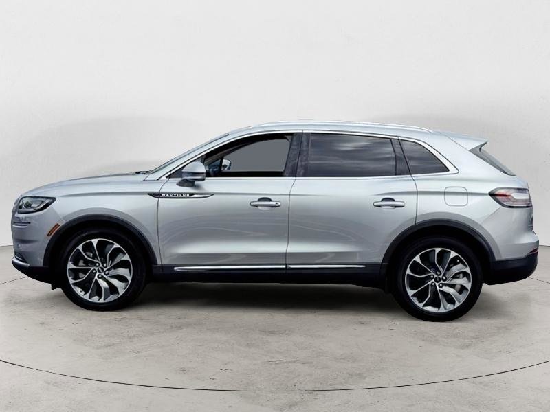 Used 2023 Lincoln Nautilus Reserve w/ Luxury Package image 7