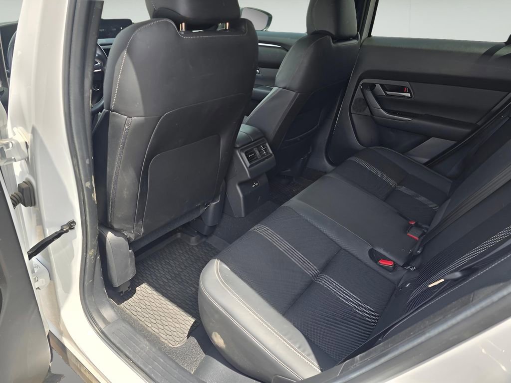 Used 2023 MAZDA CX-50 2.5 S w/ Weather Package AWD/4WD image 15
